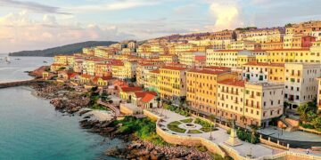 “Nước cờ” đưa Thị trấn Địa Trung Hải thành tâm điểm thương mại dịch vụ của Phú Quốc