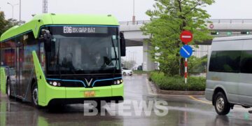 Thêm tuyến xe buýt điện E06 của VinBus phục vụ người dân Thủ đô